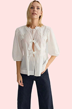 Kadın Pamuk Bluz Dantelli Yaka Rahat Kalıp Truvakar Kol Günlük ve Şık Stil Kaliteli Malzeme