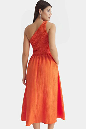 Şık ve Rahat Yazlık Midi Elbise Tek Omuz Polyester Kaliteli İşçilik Zarifane Tasarım