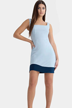 Polyester Elastan Dokuma Mini Elbise Vücudu Saran Kare Yaka Renk Bloklu Kısa Konforlu Kesim