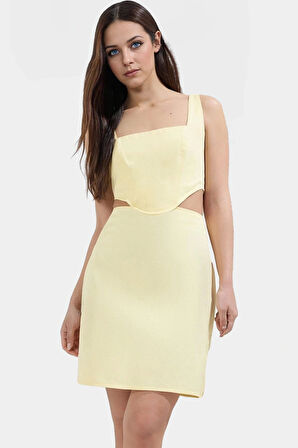 A Line Gabardin Mini Elbise Kolsuz Kare Yaka Cut Out Detay Pamuk Rahat Kullanım