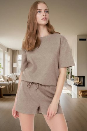 Örme Waffle Kumaş Pijama Takımı 2 Parça Rahat ve Şık Yazlık Mükemmel Uyum Zarifane Tasarım