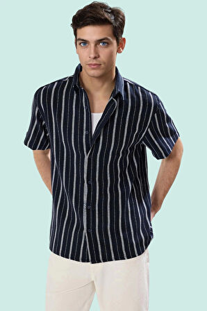 Erkek Basic Oversize Fit Kısa Kollu Gömlek Çizgili Desen Yazlık Yaz Aylarının Vazgeçilmezi