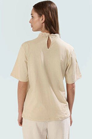 Regular Kalıp Pamuklu Bluz Brodeli Detay Dik Yaka Yaz Günlük Kullanım İçin