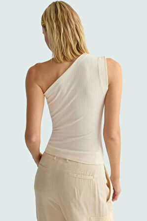 Kolsuz Örme Bluz Asimetrik Yaka Fitted Büzgü ve Drape Detaylar Rahat Kalıp Uzun Ömürlü