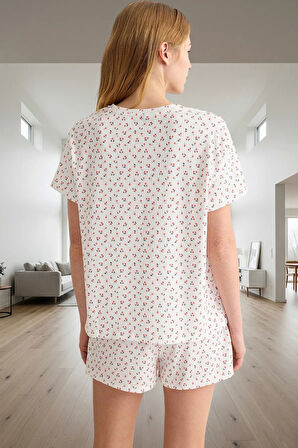 Yazlık Pijama Takımı Kiraz Desenli Örme Şortlu Takım Kaliteli İşçilik Profesyonel Görünüm
