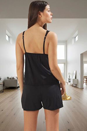 2'li Dantelli Viskoz Pijama Takımı Şortlu ve Kolsuz Tasarım Profesyonel Görünüm