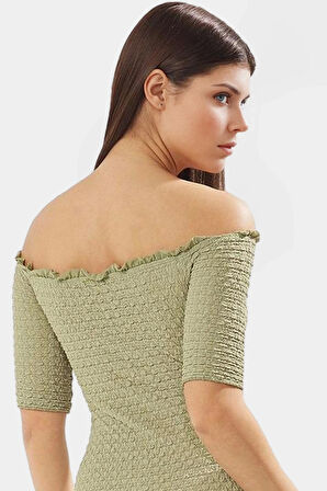 Bodycon Midi Elbise Carmen Yaka Renk Gofre Dokuma Örme Kumaş Uzun Ömürlü Rahat Ve Şık