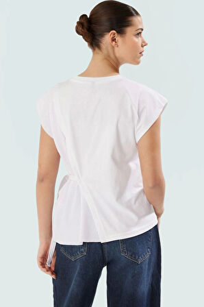 Rahat Kalıp Pamuklu Bluz Plise Detay Bisiklet Yaka Yazlık Kombinler İçin Şık Görünüm