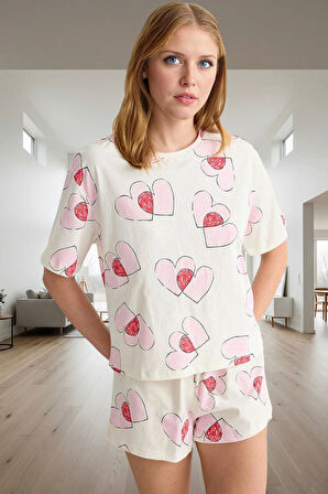 Homewear %100 Pamuklu Kalp Desenli Pijama Takımı Regular Kalıp Şık Görünüm
