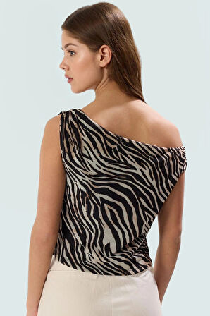 Çiçek Desenli Astarlı Polyester Bluz Asimetrik Yaka Kısa Kol Yazlık Örme Dayanıklı Malzeme