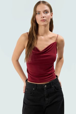 Kolsuz Bluz Fitted Degaje Yaka Polyester Örme Kumaş Seçkin Malzeme Mükemmel Uyum