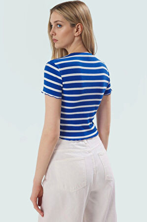 Viskoz Polyester Karışımlı Çizgili Crop Bluz Fitted Kalıp Kısa Kol Rahat Kullanım