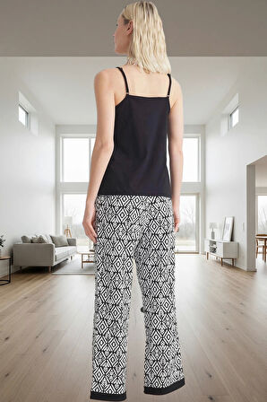 İnce Askılı V Yaka %100 Pamuklu Etnik Desenli Pijama Takımı Homewear Özenle Seçilmiş Uzun Ömürlü
