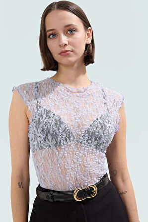 Rahat ve Şık Dantelli Örme Bluz Yaz Günleri İçin İdeal Seçim Modern Stil Özel Tasarım