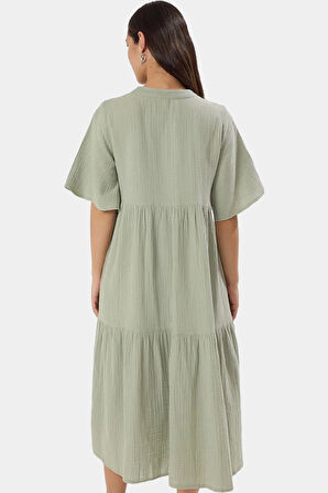 Rahat ve Şık Müslin Elbise Midi Boy Geniş Kesim %Pamuk Kullanım