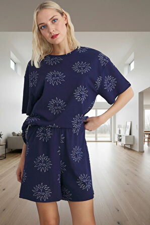 Pamuklu Örme Pijama Takımı Güneş Desenli Yazlık Şortlu Set Özel Tasarım Profesyonel Görünüm