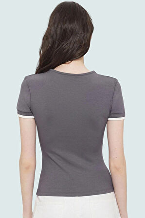 Renk Bloklu Pamuklu Bluz Rahat Fitted V Yaka Kısa Kollu Yazlık Ve Şık