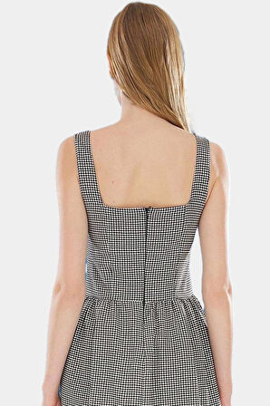 Rahat Dokuma Mini Elbise Ekose Desen Skater Kalıp Kare Yaka 84 cm Boy Türkiye Menşeli