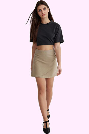 Kadın Yazlık Mini Etek Renk Keten Görünümlü Dokuma Kumaş Rahat Kesim Yaz Aylarının Vazgeçilmezi