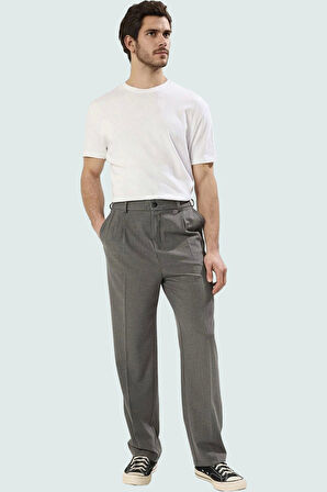 Erkek Modern Pantolon Geniş Paça Rahat Kalıp Sürdürülebilir Üretim Yaz Aylarının Vazgeçilmezi