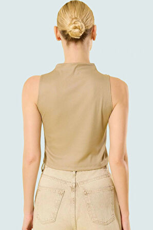 Yazlık Kolsuz Bluz Dik Yaka Fitted Kalıp Polyester Kaşkorse Özel Tasarım Günlük Kullanım İçin