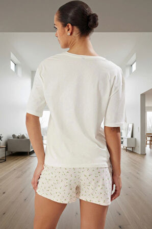Çiçekli Desenli %100 Pamuk Pijama Takımı Homewear Konforu Seçkin Malzeme Özenle Seçilmiş