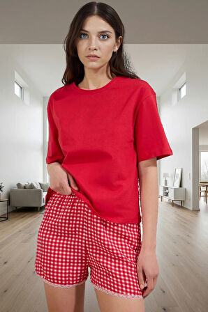 Homewear Ekose Dantel Detaylı Şortlu Pijama Takımı %100 Viskoz Modern Stil Özenle Seçilmiş
