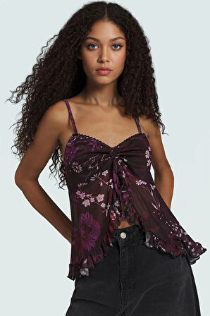 Regular Fitted Bluz Çiçek Desenli Tül Kumaş Kalp Yaka Yazlık Seçkin Malzeme