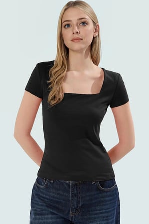 Günlük Kullanım İçin Kısa Kollu Örme Bluz Fitted Kare Yaka Likralı Penye Rahat