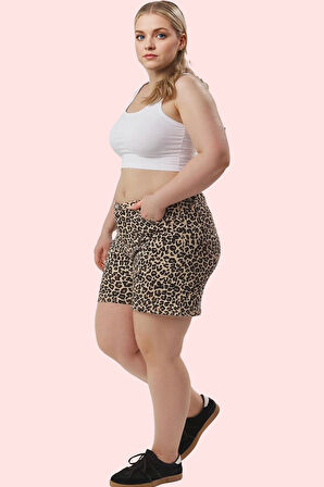 Kadın Mom Fit Denim Şort Çok Animal Desen Yüksek Bel Kısa Günlük Kombin Yaz Aylarının Vazgeçilmezi