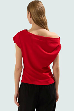 Regular Kalıp Örme Bluz Düşük Kol Asimetrik Yaka Günlük ve Şık Özel Tasarım