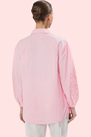 Kadın Günlük Kullanım İçin Pamuklu Nakış Detaylı Oversize Gömlek Yaz Hafta Sonu Özel Günler