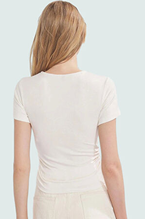 Fitted Crop Bluz Viskoz Ribana Kumaş Bisiklet Yaka Yazlık Özenle Seçilmiş Seçkin Malzeme