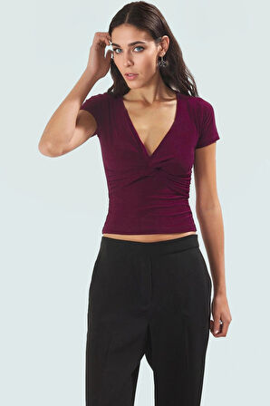 Yazlık Örme Bluz Düğüm Detay V Yaka Fitted Kalıp Rahat Kullanım Premium Kalite