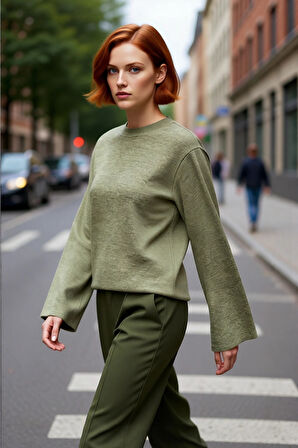 Kadın Günlük Rahat Bisiklet Yaka Basic Regular Kesim İspanyol Kollu Triko Kazak Kış Gardırobu