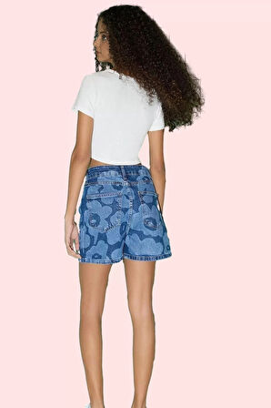 Kadın Pamuk Denim Şort City Short Kalıp Boru Paça Desenli Yüksek Bel Yazlık Günlük Kullanım