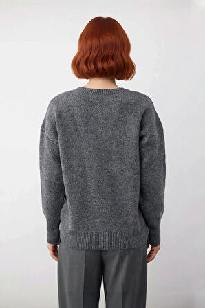 Kadın Casual Günlük Bisiklet Yaka Oversize Düşük Kol Triko Kazak Rahat Ve Şık Bir Parça Kaliteli