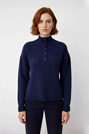 Kadın Lacivert Regular Kesim Dik Yaka Uzun Düşük Kol Triko Kazak Günlük Giyime Elegans Katın