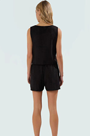 Rahat ve Şık Kadın Yaz Takımı Kısa Şort Bluz Polyester Yüksek Bel Kullanım