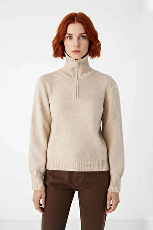 Kadın Standart Kol Regular Kalıp Orta Kalınlık Dik Yaka Fermuarlı Triko Kazak Kış Kombinleri