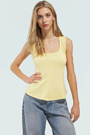 Yazlık Peplum Bluz Nefes Alan Örme Kumaş Havuz Yaka Fitted Günlük Kullanım İçin