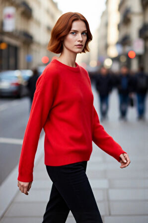 Kadın Oversize Düz Triko Kazak Bisiklet Yaka Düşük Kol Tasarımıyla Kışlık Şıklık Sunar Kaliteli