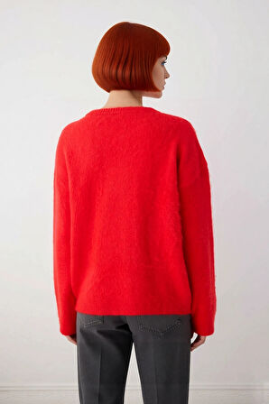 Kadın Oversize Düz Triko Kazak Bisiklet Yaka Düşük Kol Tasarımıyla Kışlık Şıklık Sunar Kaliteli