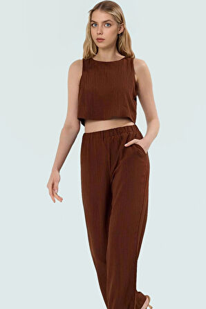 Yazlık Kadın Crop Bluz Pantolon Takımı Polyester Crinkle Dokuma Rahat Kullanım Modern Stil