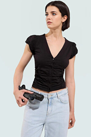 Fitted Vücuda Oturan Pamuklu Bluz V Yaka Düğmeli Kısa Kollu Yazlık Modern Stil Trend Tasarım