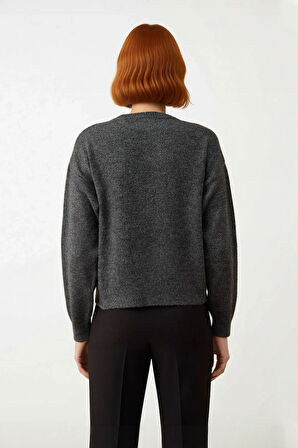 Kadınlara Özel Bisiklet Yaka Nakışlı Çiçekli Gri Triko Kazak Günlük Kış Stili Kaliteli Şık