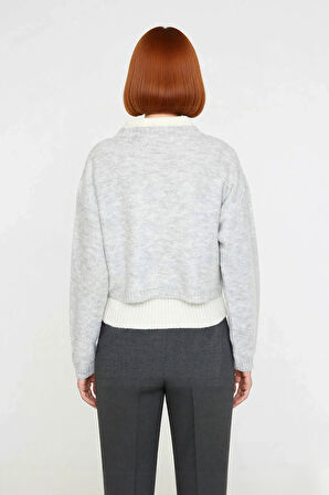 Casual Şıklık Sunan Kadın Oversize Kesim Uzun Kollu V Yaka Triko Kazak Soğuk Havalar İçin Kaliteli