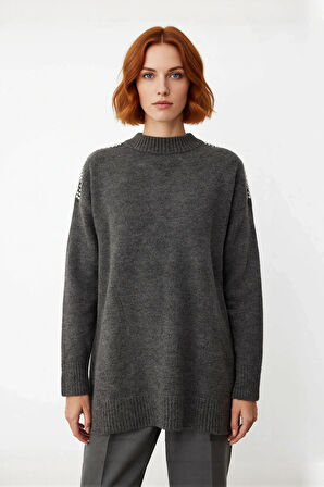 Kadınlar İçin Konforlu Regular Kalıp Bisiklet Yaka Uzun Kol Taş İşlemeli Triko Kazak Kaliteli