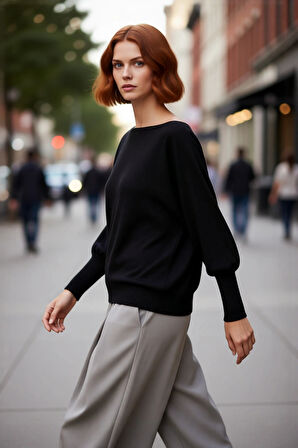 Kadın Oversize Triko Kazak Kayık Yaka ve Yarasa Kol Detaylı Kış Bahar Gardıroplarının