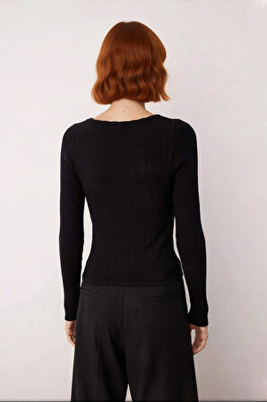 Kadın Triko Fitted Havuz Yaka İnce Yapılı Crop Kesim Bağlama Detaylı Günlük Şık Uzun Kol Kazak